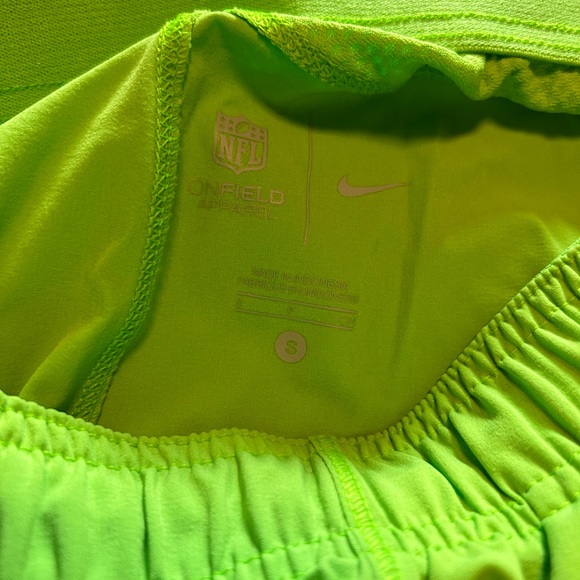 Seattle Seahawks Nike Speed Vent shorts - Picture 2 of 4